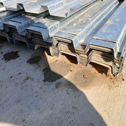 30in X 20ft Metal Decking