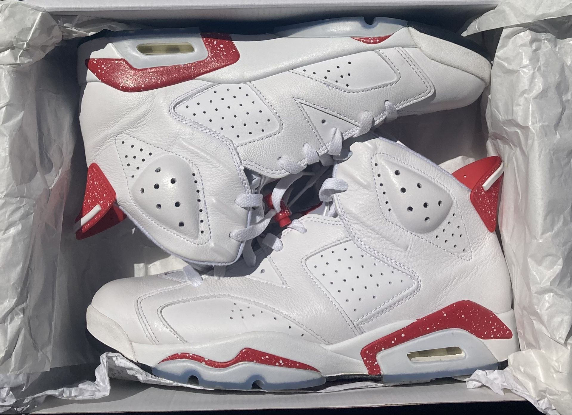Jordan 6 Retro