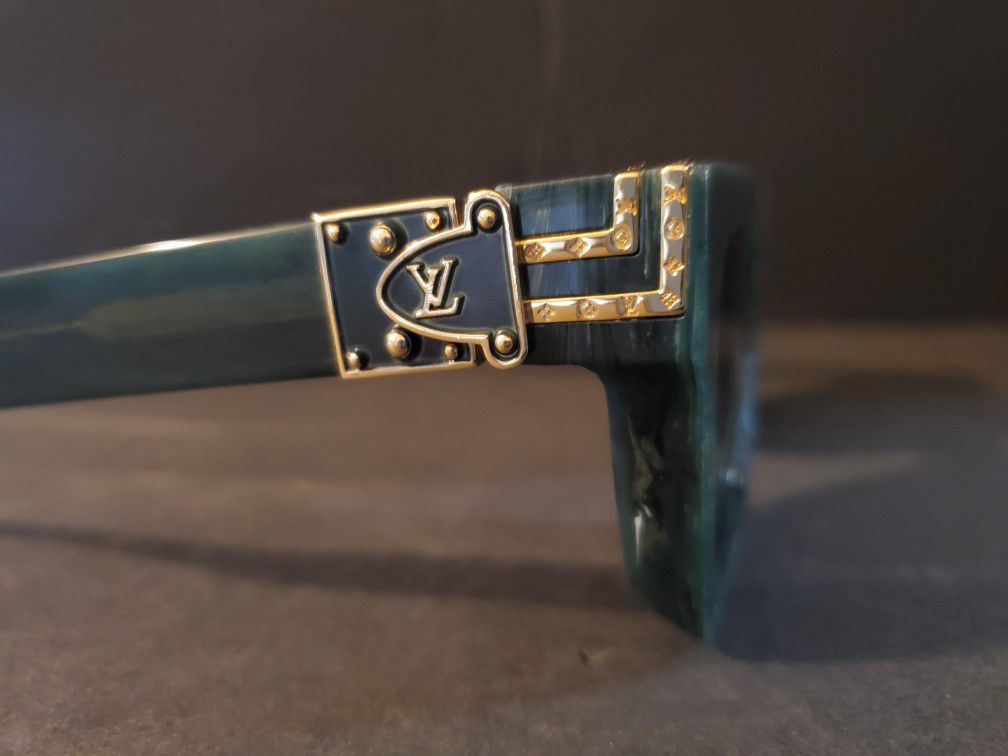 LOUIS VUITTON 1.1 Millionaires Z1167W Sunglasses Green Marble. for Sale in  San Bernardino, CA - OfferUp