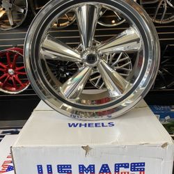 American Racing 18”-22” Polish Wheels 5 Lug