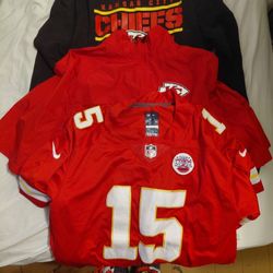 3 Piece Kansas City Chiefs Winter Set Size Medium