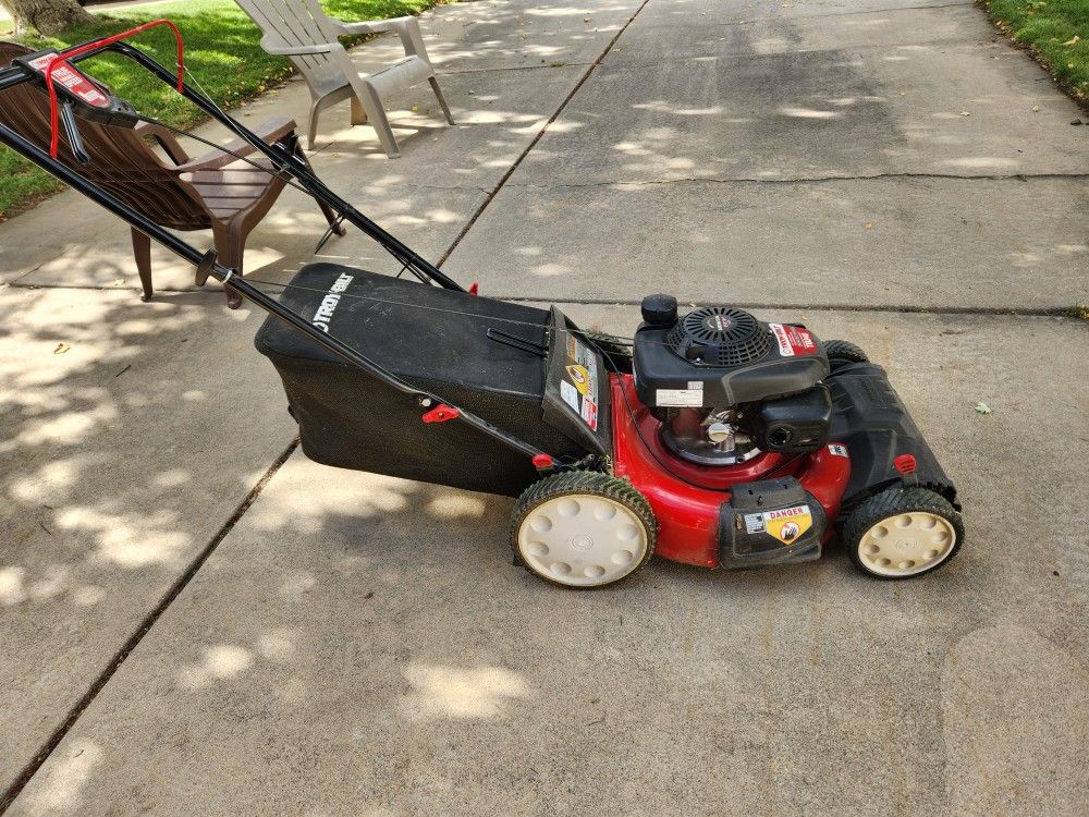 Troybilt Honda High Wheel Self Propelled Mower, Lawnmower