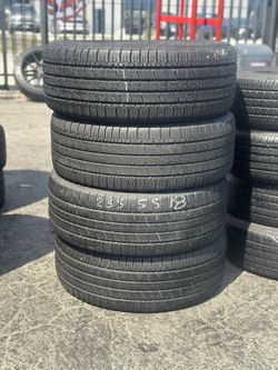 SET OF TIRE 235 55 18 GOODYEAR 85% LIFE