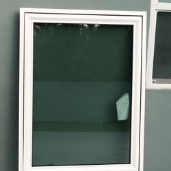 PGT 37.5 X 49.75 Casement Insulated Impact Window Low E for