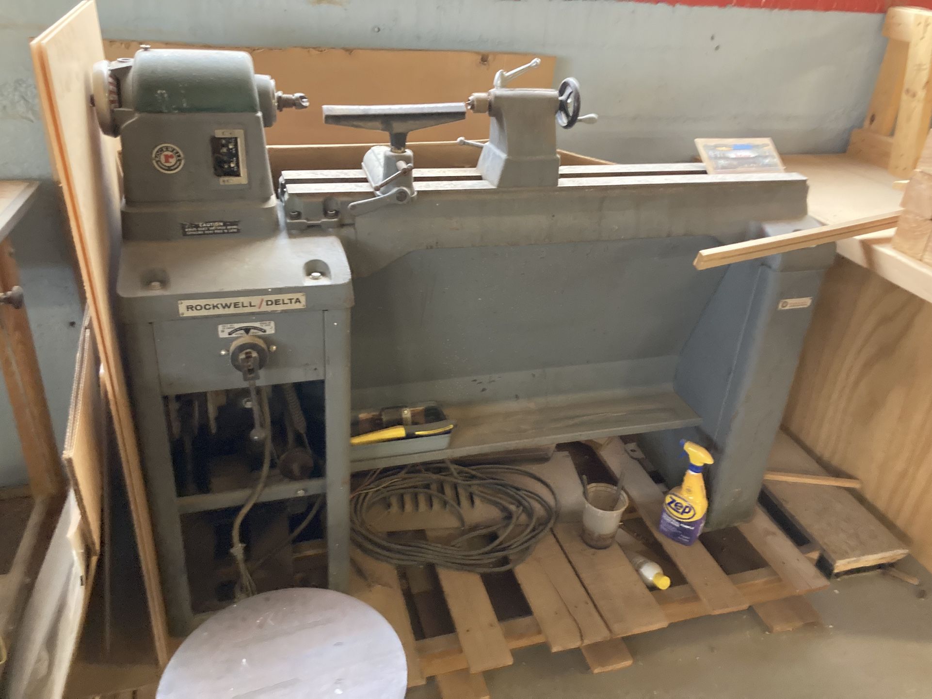 Vintage Rockwell Delta 12" Variable Speed Wood Lathe (Heavy Duty 46-450)