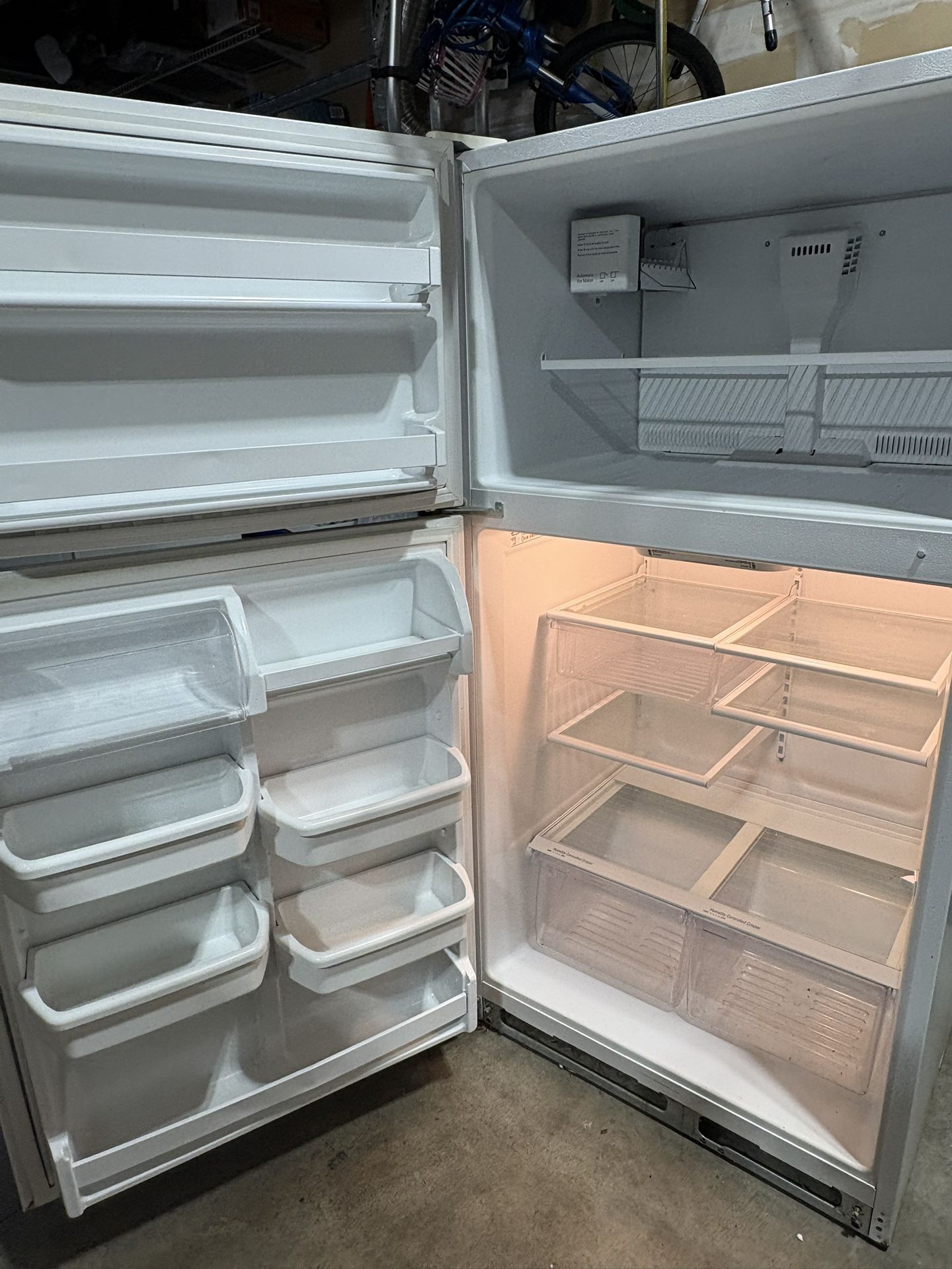 Large Top Freezer - Bottom Refrigerator- 21 Cu.Ft