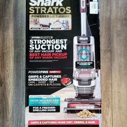 Shark Stratos Lift-Away Upright Vacuum DuoClean PowerFins AZ3000 (BRAND NEW)