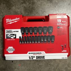 NEW Milwaukee 1/2” Impact Socket Set
