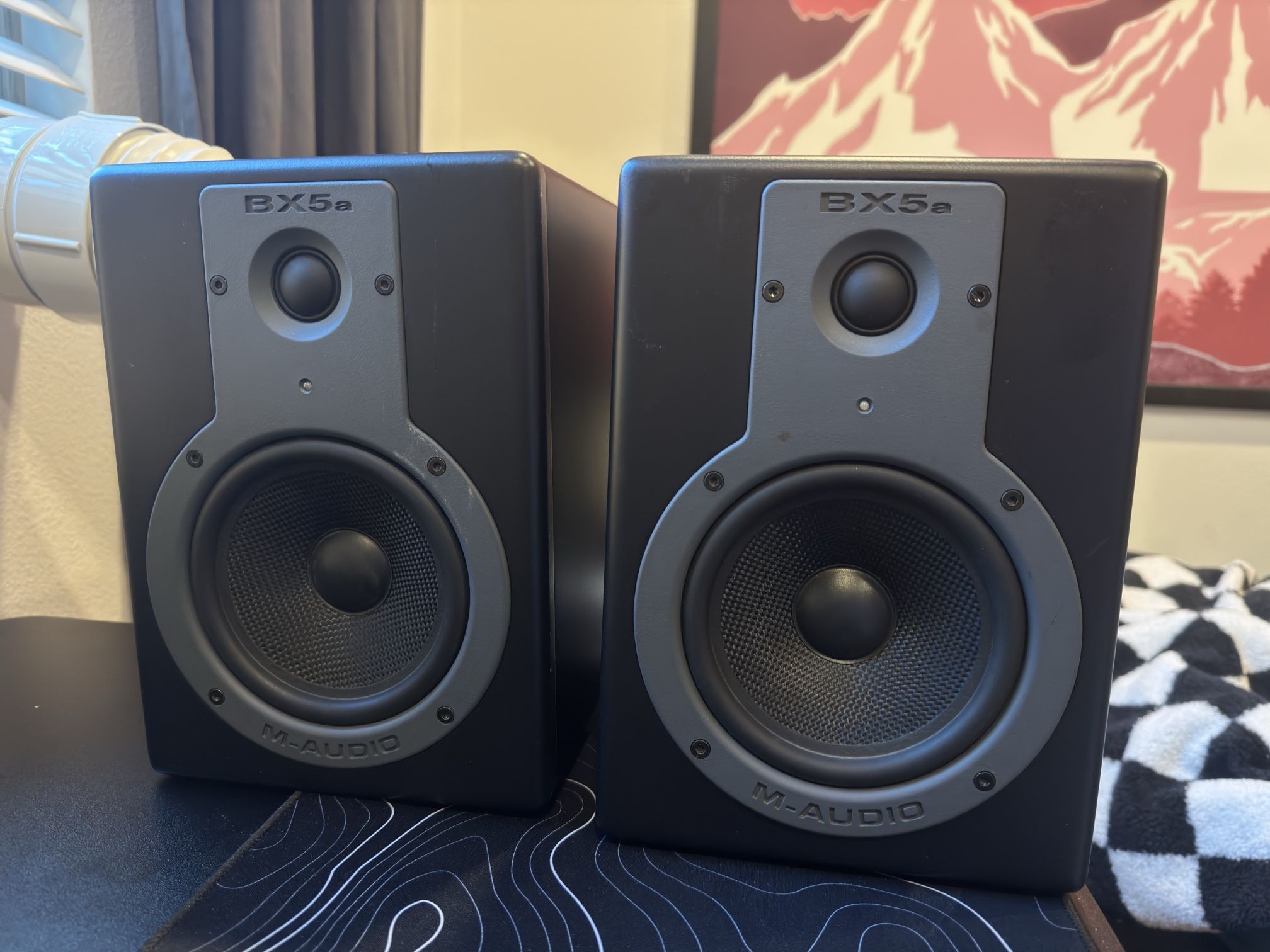 M-Audio BX5a Monitor Speakers