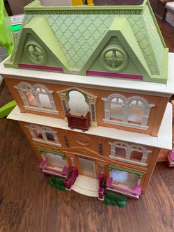 Doll house