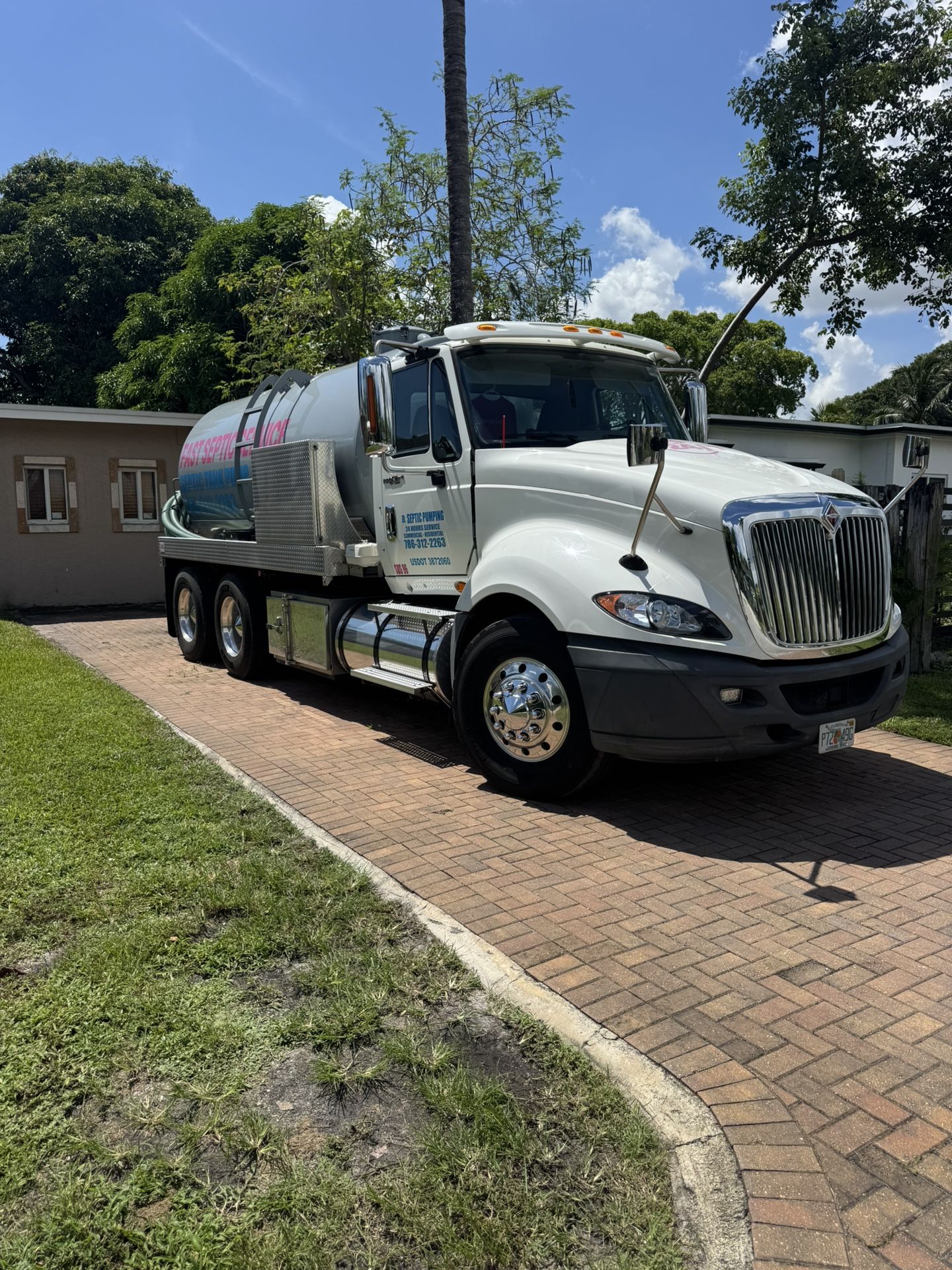 Septic Tank Pump Out