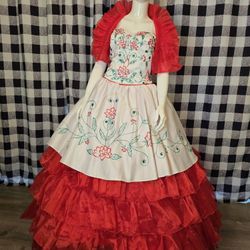 QUINCEANERA/BRIDAL DRESS