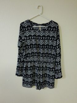 Forever 21 Large, black romper
