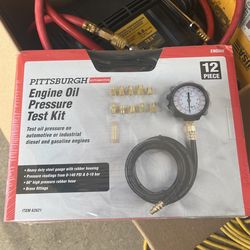 Engine Oil Pressure Tester