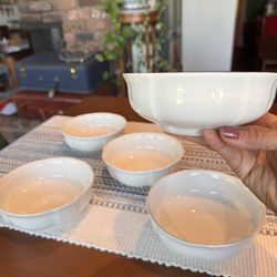 Villeroy & Boch 1748 Manoir Vitro Porcelain Set 5 3/4” Bowls