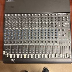 Mackie 1604 Mixer 