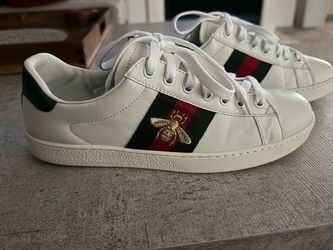 Sz 6.5 Gucci Ace Bee Embroidered Sneakers