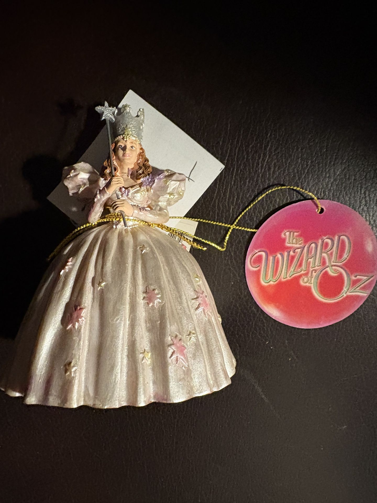 Set Of 2 Glenda The Good Witch Statue Item 1804