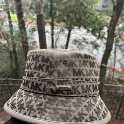 Michael Kors Monogram Jacquard Bucket Hat Beige Ebony M/L