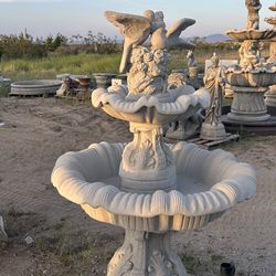 New Water Fountain Made Out Of Cement Perfect Gift 