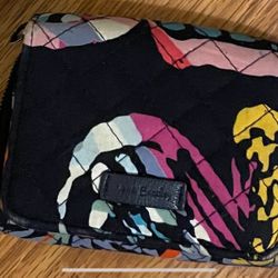 Vera Bradley Wallet   Like New