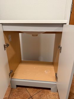Bathroom vanity with sink