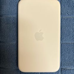 Apple iPhone Air MagSafe Battery