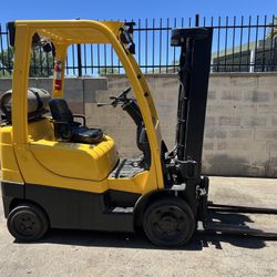 HYSTER FORKLIFT 