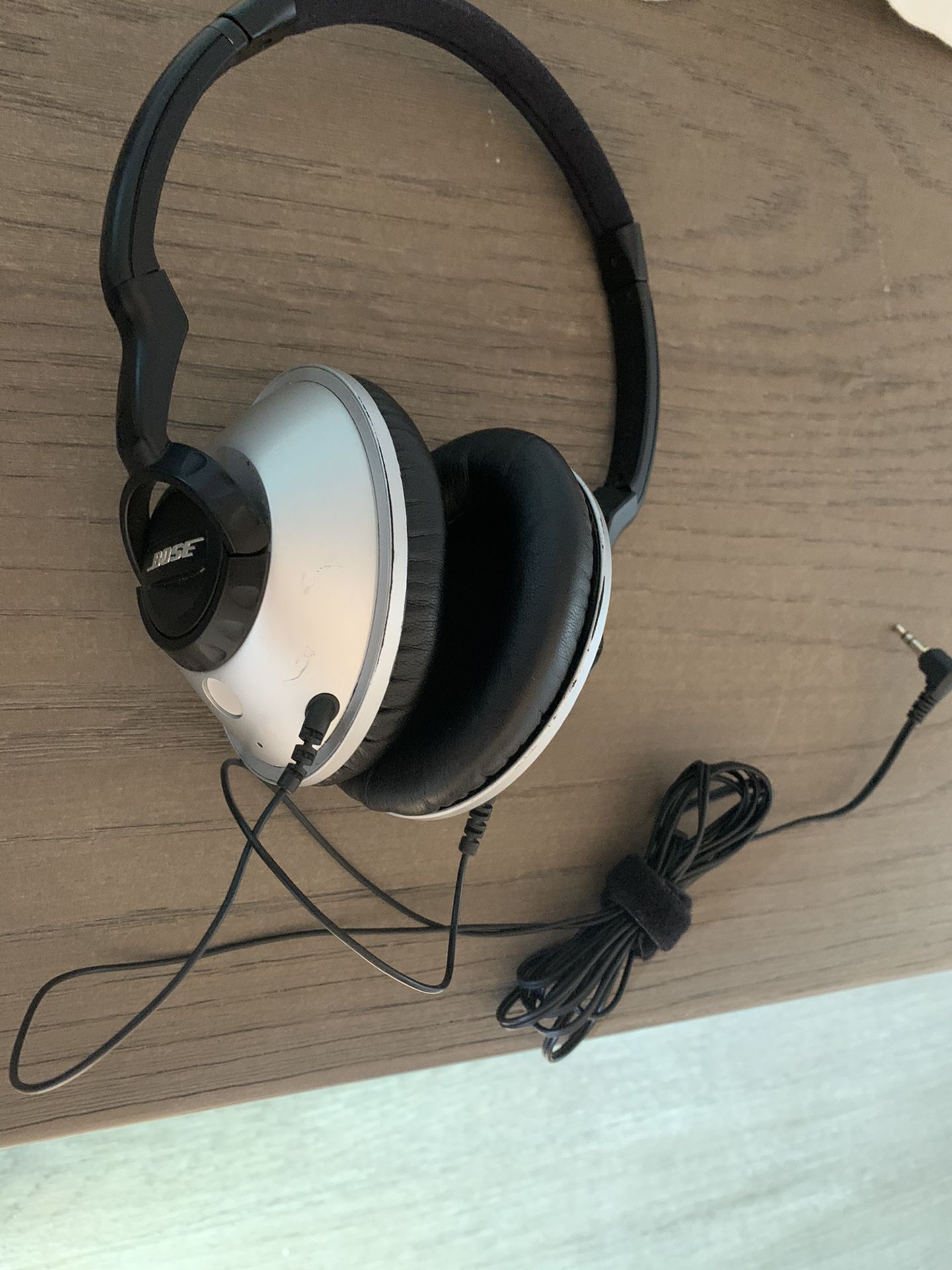 Bose TriPort Headphones
