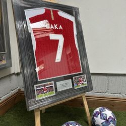 Bukayo Saka Arsenal Home Shirt | Framed Hand Signed w/ COA