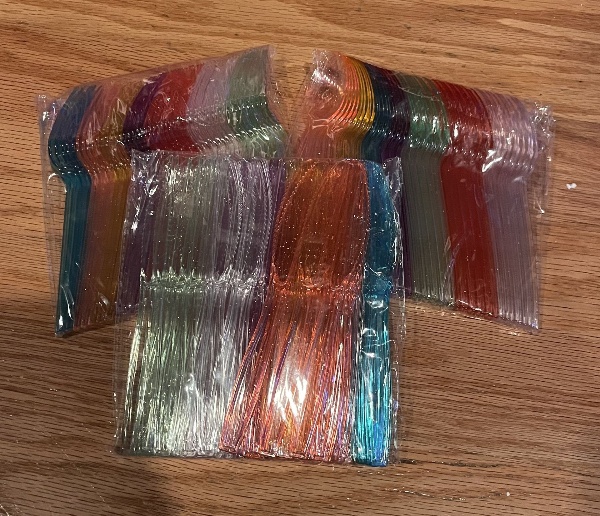 150 Pieces Plastic Eating Utensils