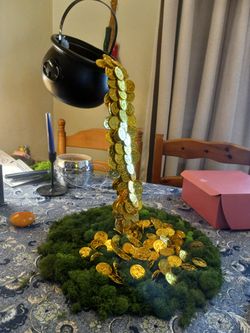 St Patrick Day Floating Pot Of Gold