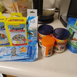 Goldfish care and food