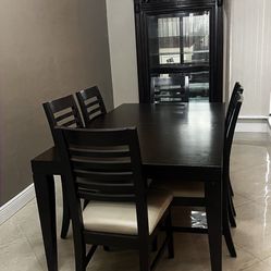 Dining Room Set 