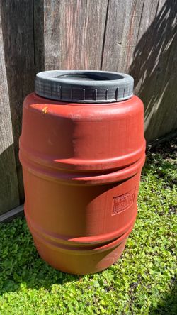 Red rain saver barrel