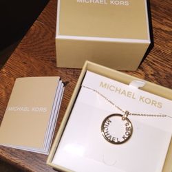 Michael Kors Pendant 