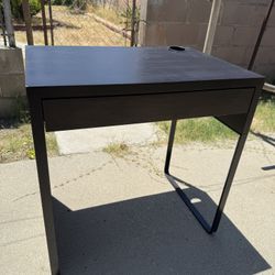 Ikea Desk 29x20
