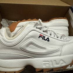 Fila Sneakers