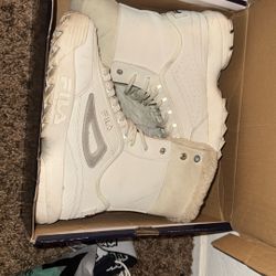 Fila Boots 7.5 