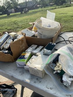 Electrical Parts for sale - Electrical Boxes - Lot