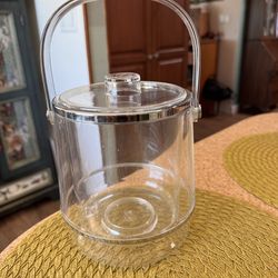 Vintage Lucite Ice Bucket with handle