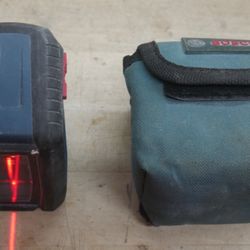 BOSCH GLL30 RED LASER LEVEL PRE OWNED 883920-3