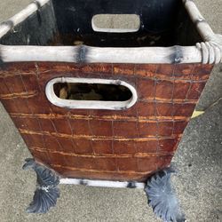Elegant Planter Pot 
