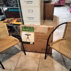 BISTRO TABLE WITH 2 CHAIRS 