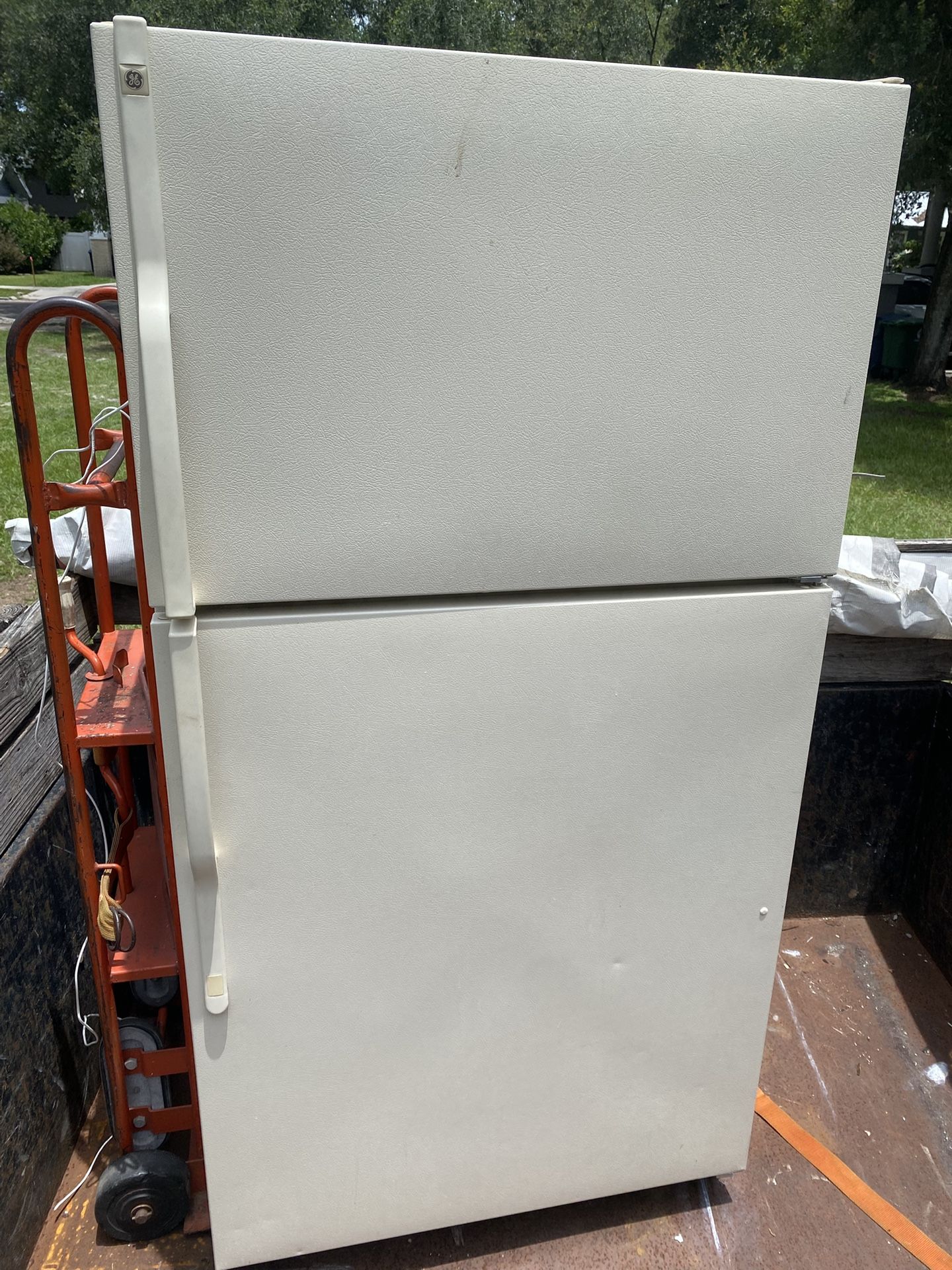 GE refrigerator