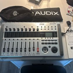 ZOOM R-24  Multitrack Recorder (Never Been Used)