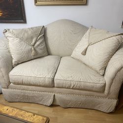 Sofa , Loveseat & Chair 