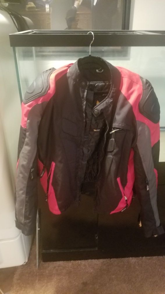 Motorcycle jacket