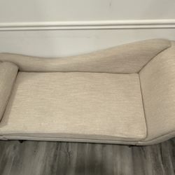 Chaise For instant Comfort