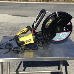 Electric concrete cutting saw